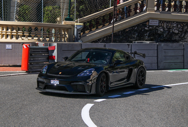 Porsche 718 Cayman GT4 RS