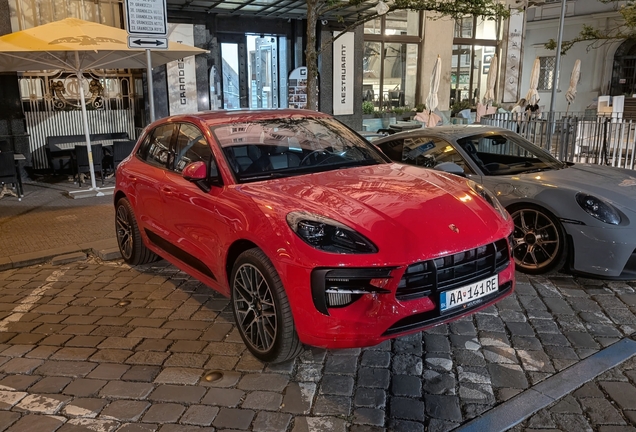Porsche 95B Macan GTS MkII