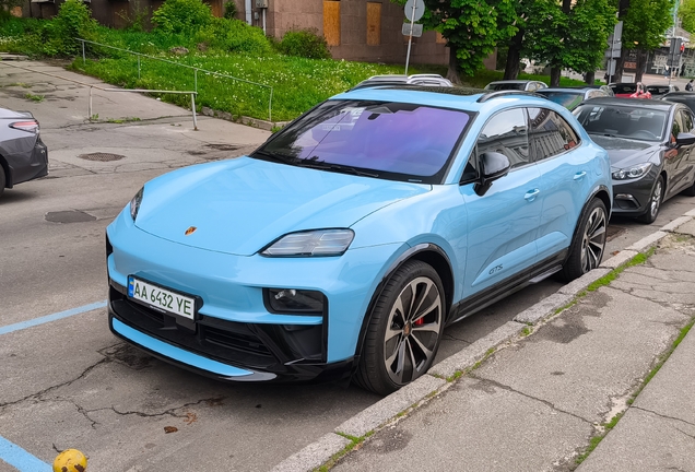 Porsche Macan EV GTS