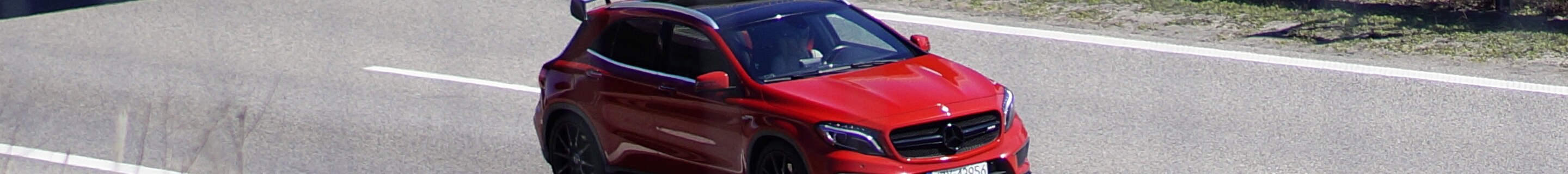 Mercedes-Benz GLA 45 AMG X156
