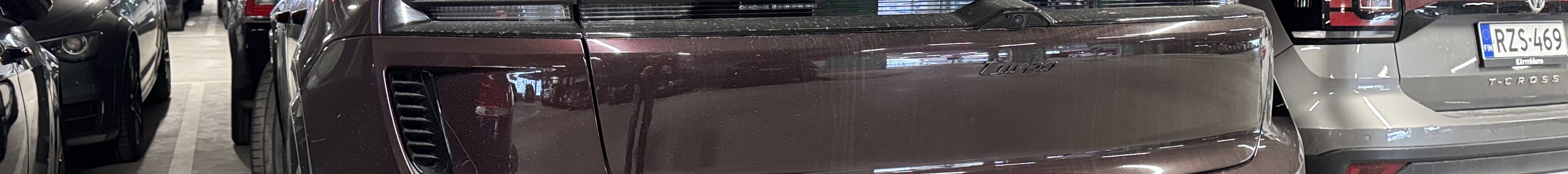 Porsche Macan EV Turbo
