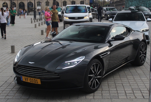 Aston Martin DB11