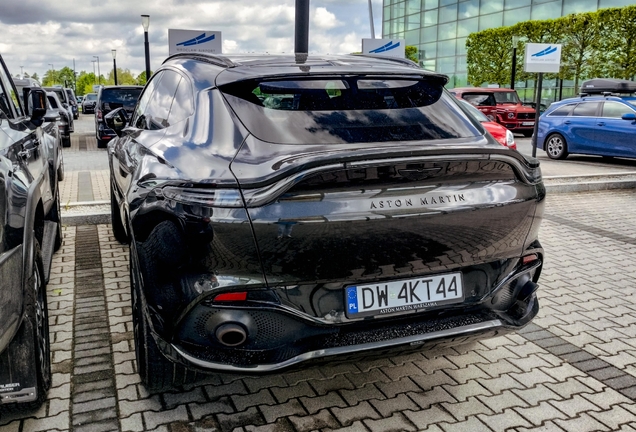 Aston Martin DBX