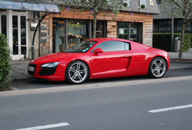 Audi R8