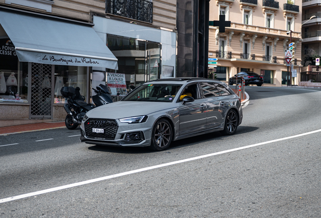 Audi RS4 Avant B9