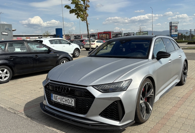 Audi RS6 Avant C8