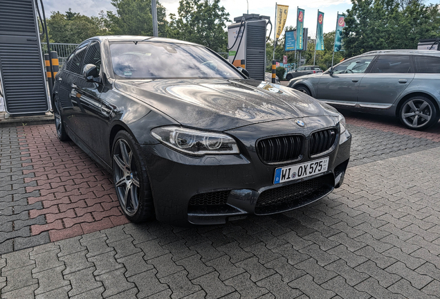 BMW M5 F10 2014