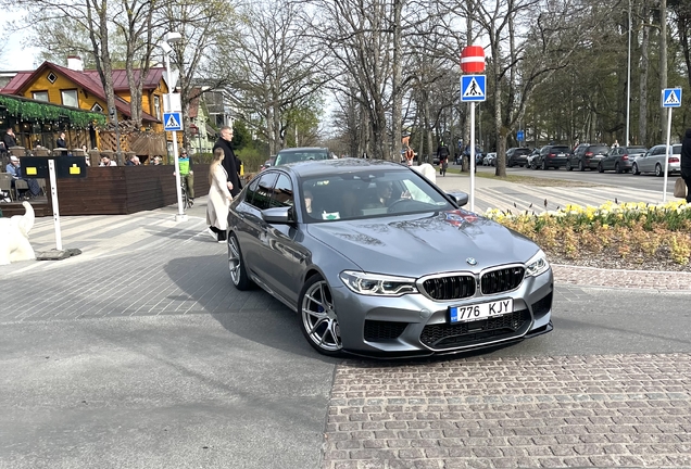 BMW M5 F90