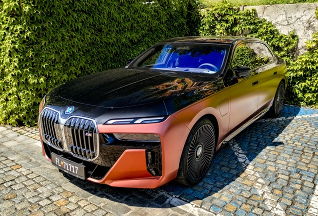 BMW M760e xDrive
