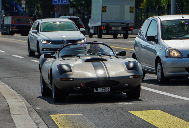 Ginetta G33