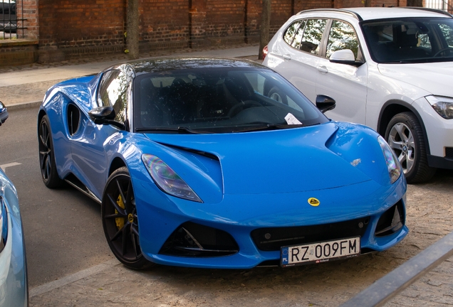 Lotus Emira