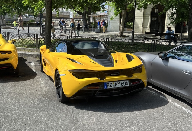 McLaren 720S Spider