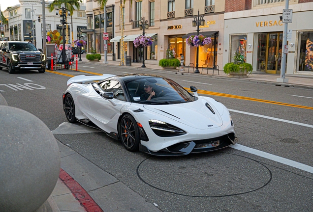 McLaren 765LT