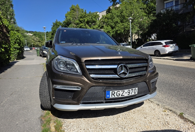 Mercedes-Benz GL 63 AMG X166