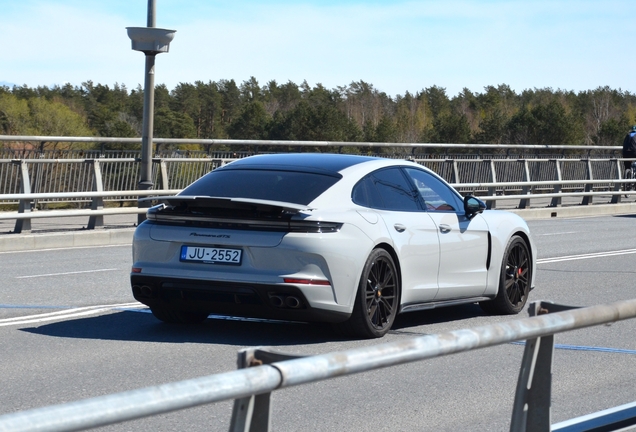 Porsche 972 Panamera GTS MkI
