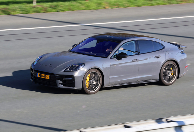 Porsche 972 Panamera Turbo S E-Hybrid