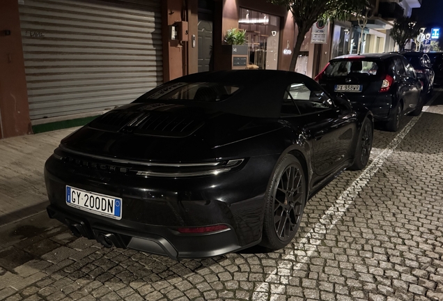 Porsche 992 Carrera 4 GTS Cabriolet MkII