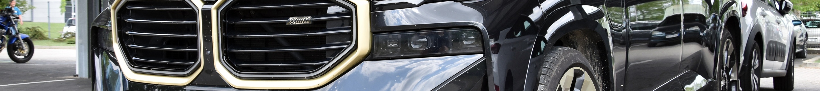 BMW XM G09