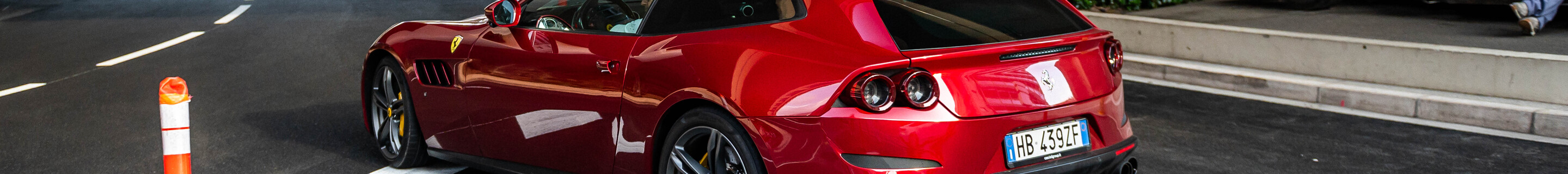 Ferrari GTC4Lusso T