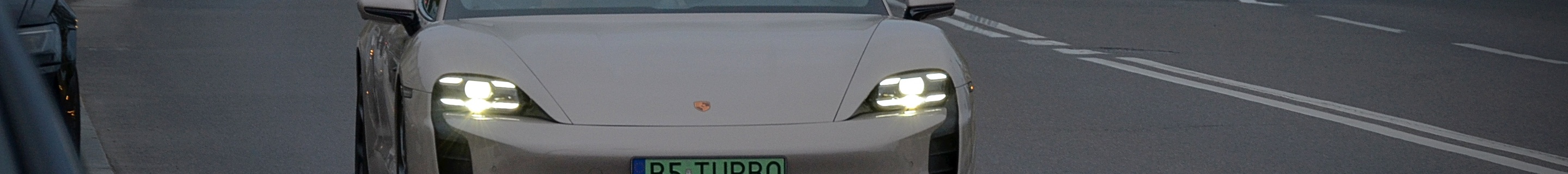 Porsche Taycan Turbo Cross Turismo MkI