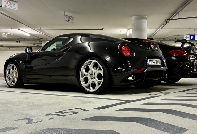 Alfa Romeo 4C Coupé
