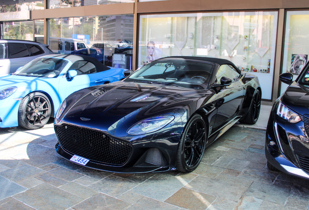 Aston Martin DBS Superleggera Volante