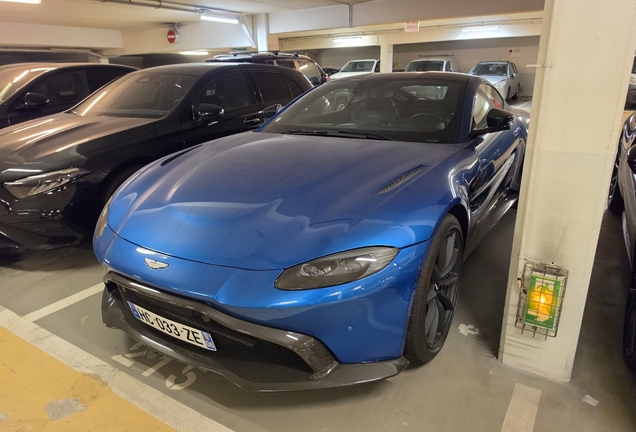 Aston Martin V8 Vantage 2018