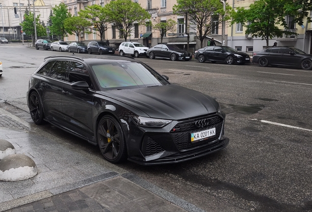 Audi RS6 Avant C8