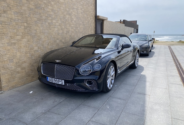 Bentley Continental GTC V8 2020