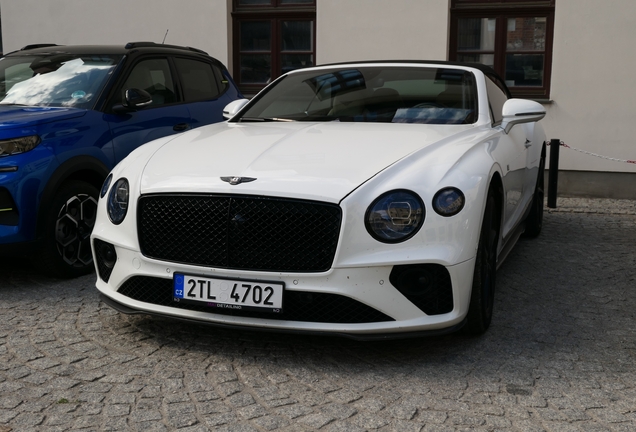 Bentley Continental GTC V8 2020 First Edition