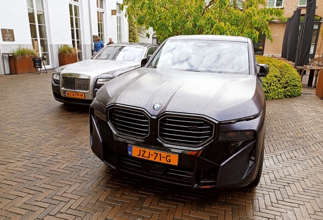 BMW XM G09 x Kith
