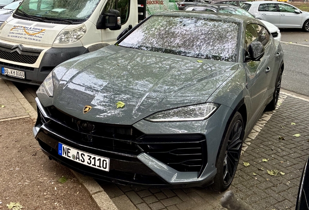 Lamborghini Urus SE