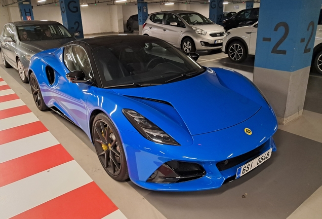 Lotus Emira