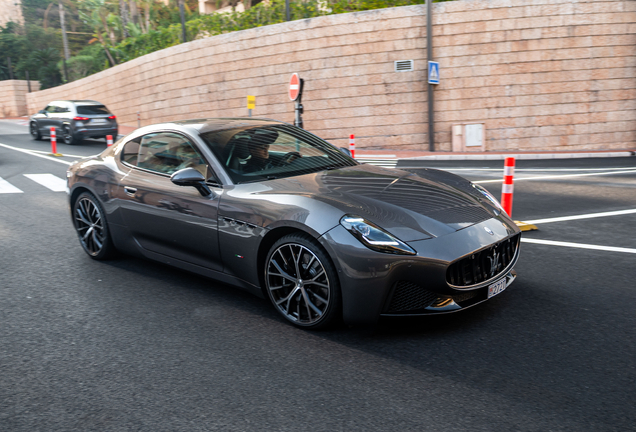 Maserati GranTurismo Modena