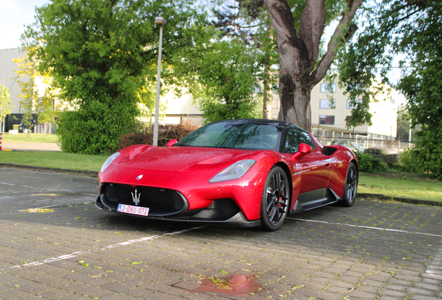 Maserati MC20