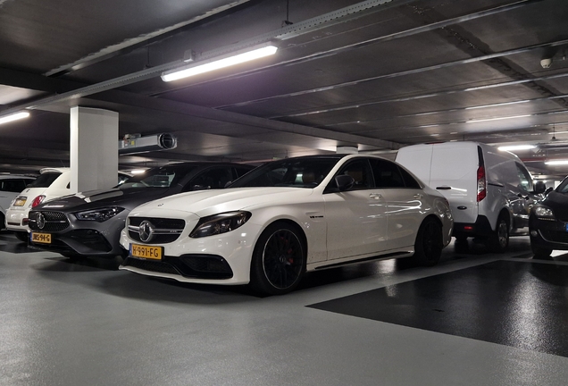 Mercedes-AMG C 63 S W205
