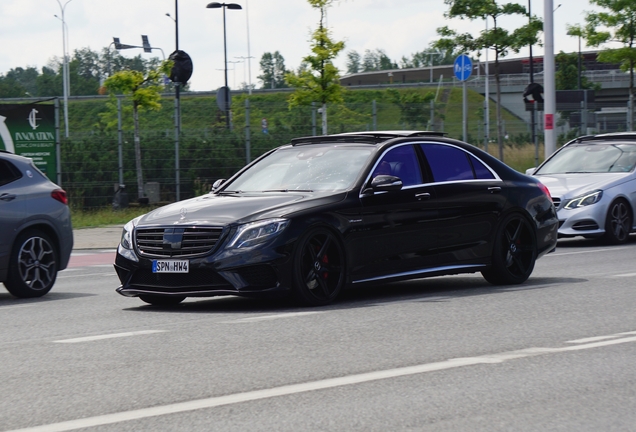 Mercedes-Benz S 63 AMG V222