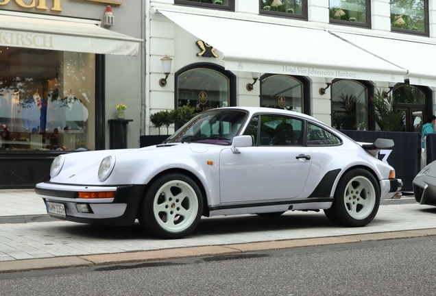 Porsche 930 Turbo