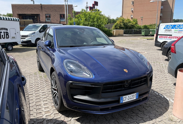 Porsche 95B Macan GTS MkIII