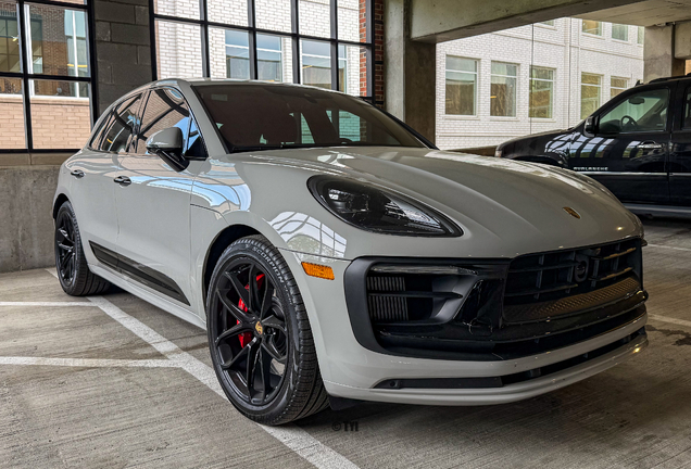 Porsche 95B Macan GTS MkIII