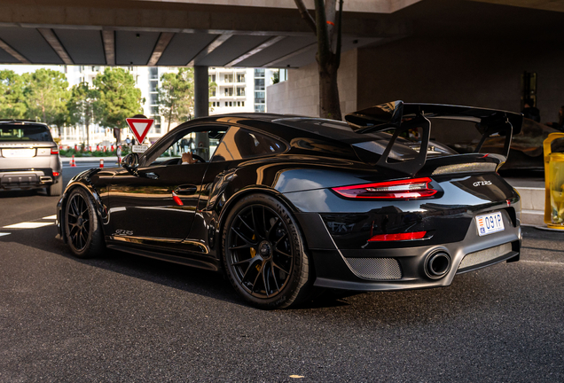 Porsche 991 GT2 RS Weissach Package