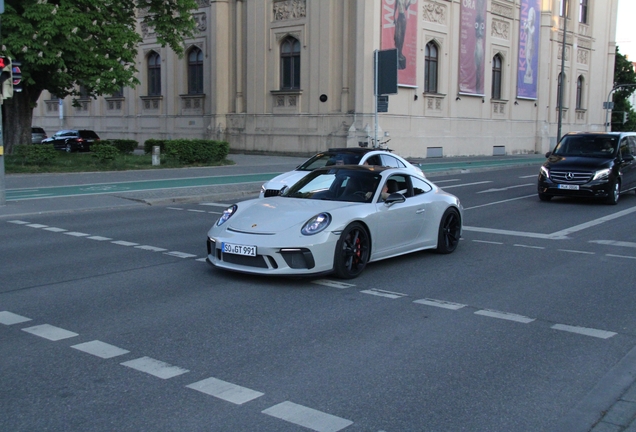 Porsche 991 GT3 Touring