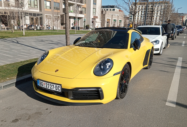 Porsche 992 Carrera 4S MkI