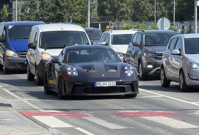 Porsche 992 GT3 RS MkI Weissach Package
