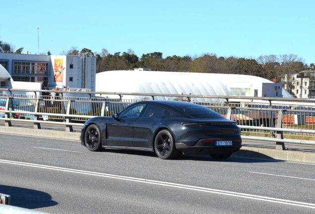 Porsche Taycan Turbo S MkI