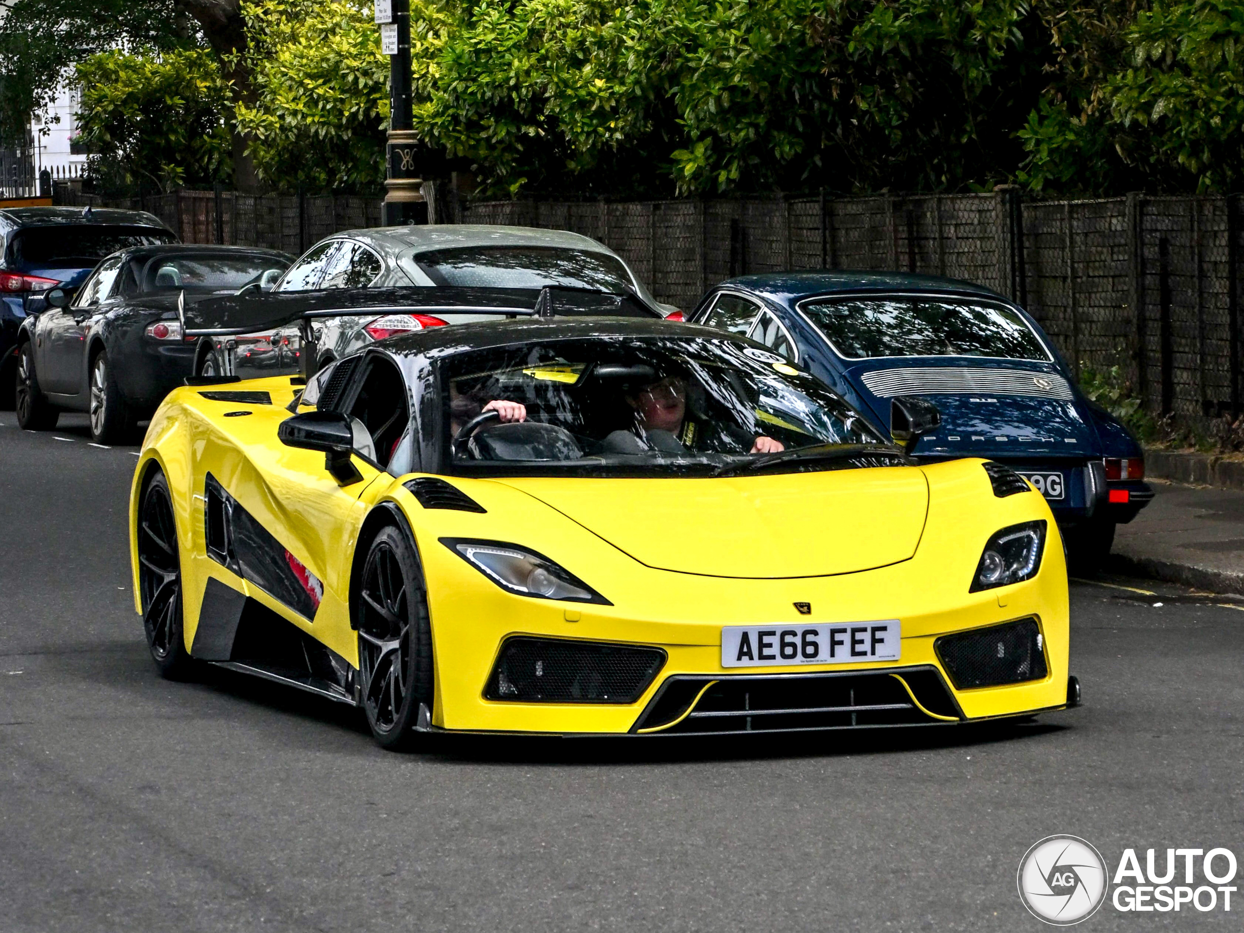 Britse zeldzaamheid duikt op in Londen: Arash AF8 Falcon Edition