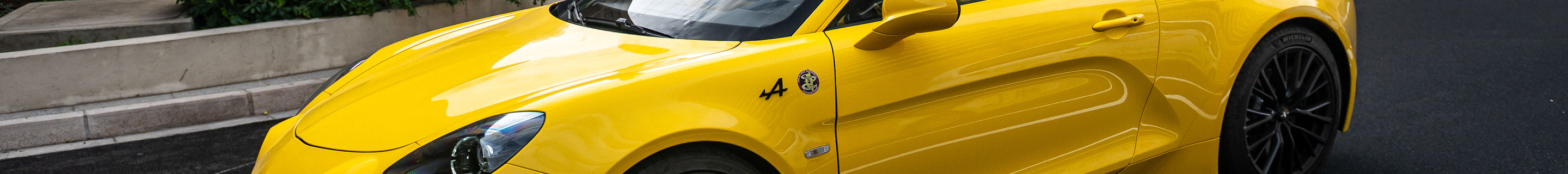 Alpine A110 Color Edition