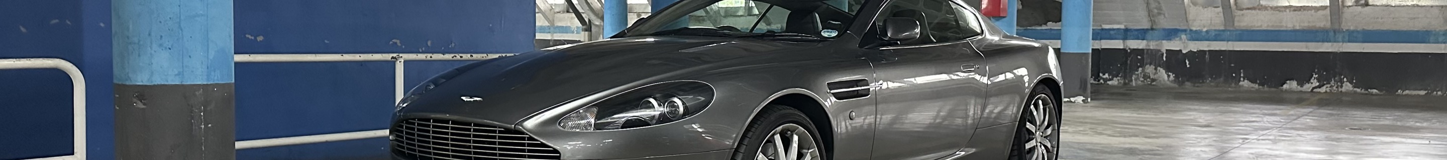 Aston Martin DB9 2010