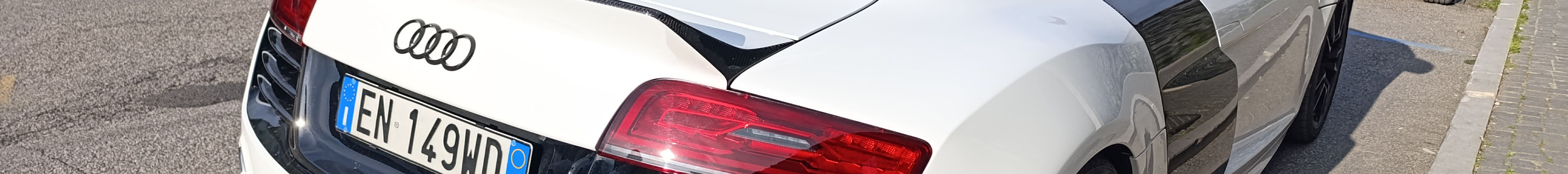 Audi R8 V10 2013