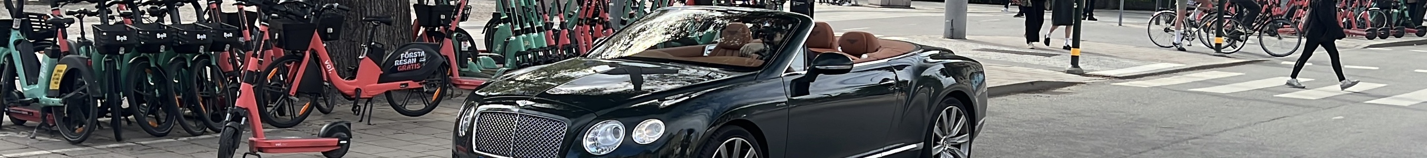 Bentley Continental GTC 2012